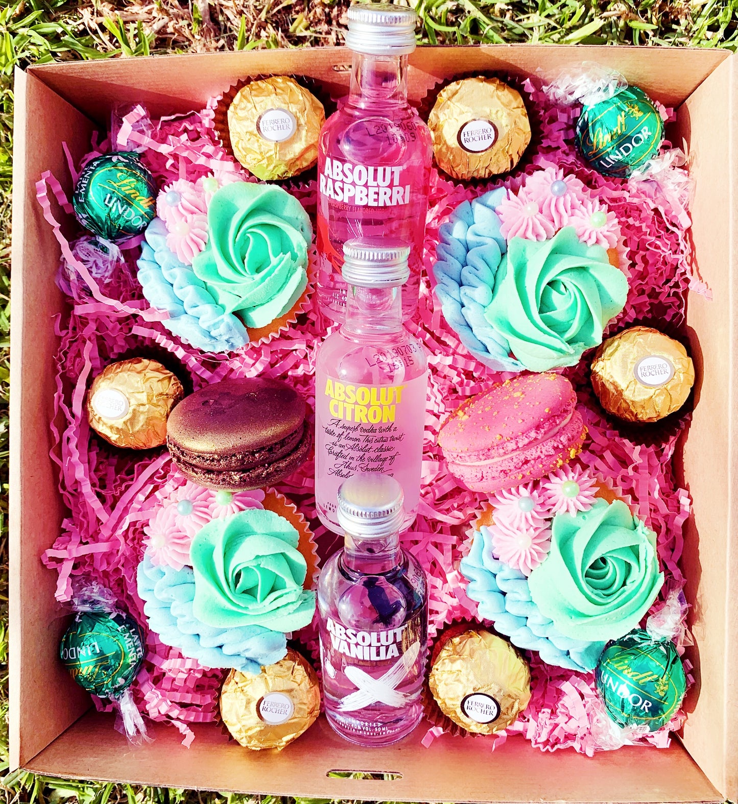 Just B’coz Box - Absolute